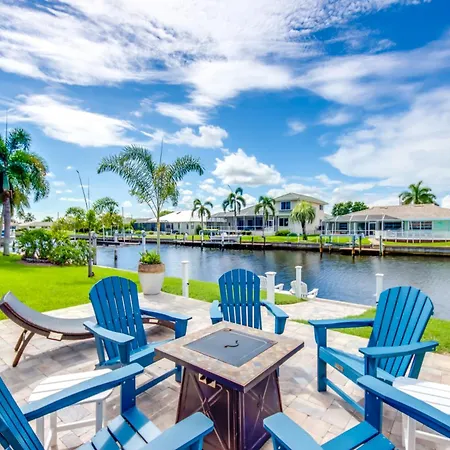 Punta Gorda Getaway With Canal Access And Lanai!